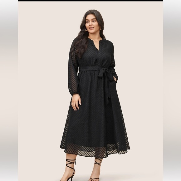 NWT Chiffon Geometric overlay long sleeve dress plus 22/24 🌺🌹🌸 163 Rare - Picture 2 of 11